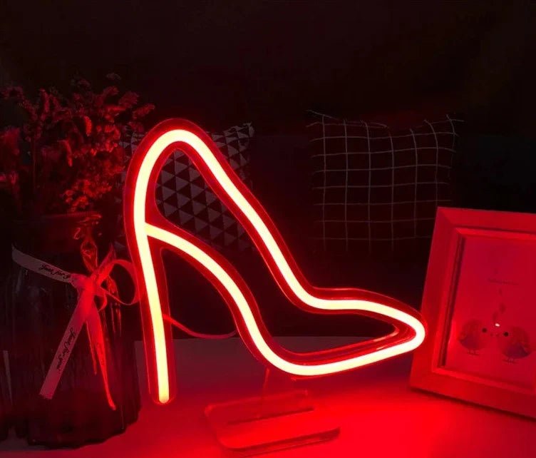 Scarpa neon tacco - Skizzografico