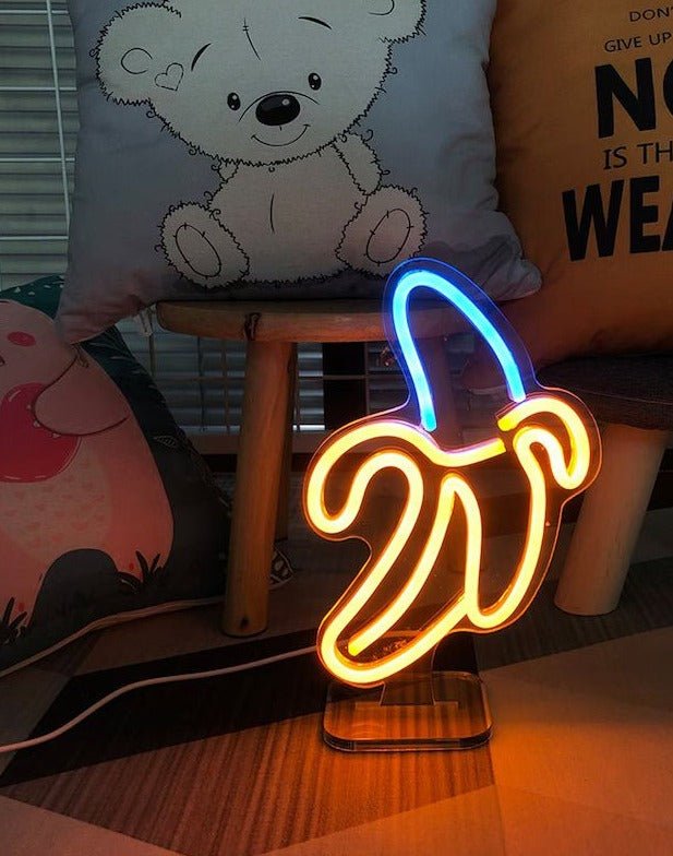 banana neon lampada - Skizzografico