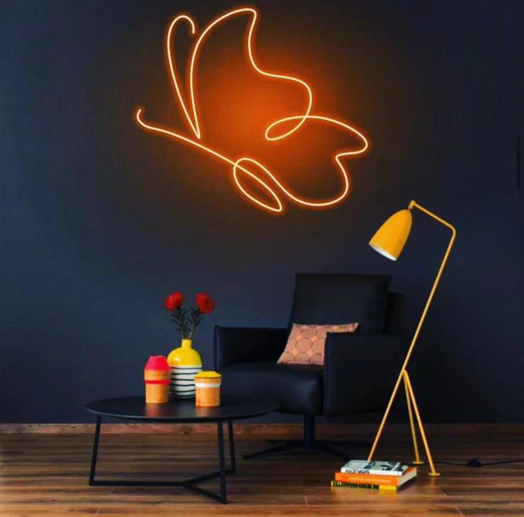 farfalla in volo neon - Skizzografico
