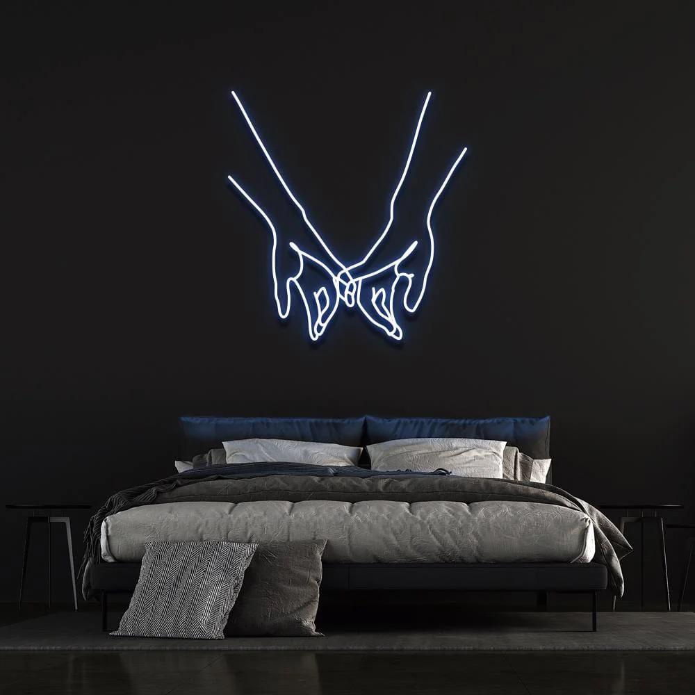 mano nella mano migniolo neon - Skizzografico