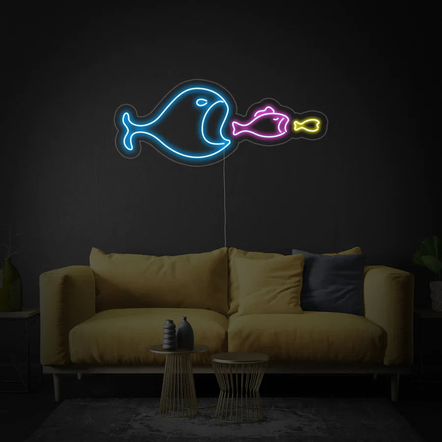 pesce grande mangia neon